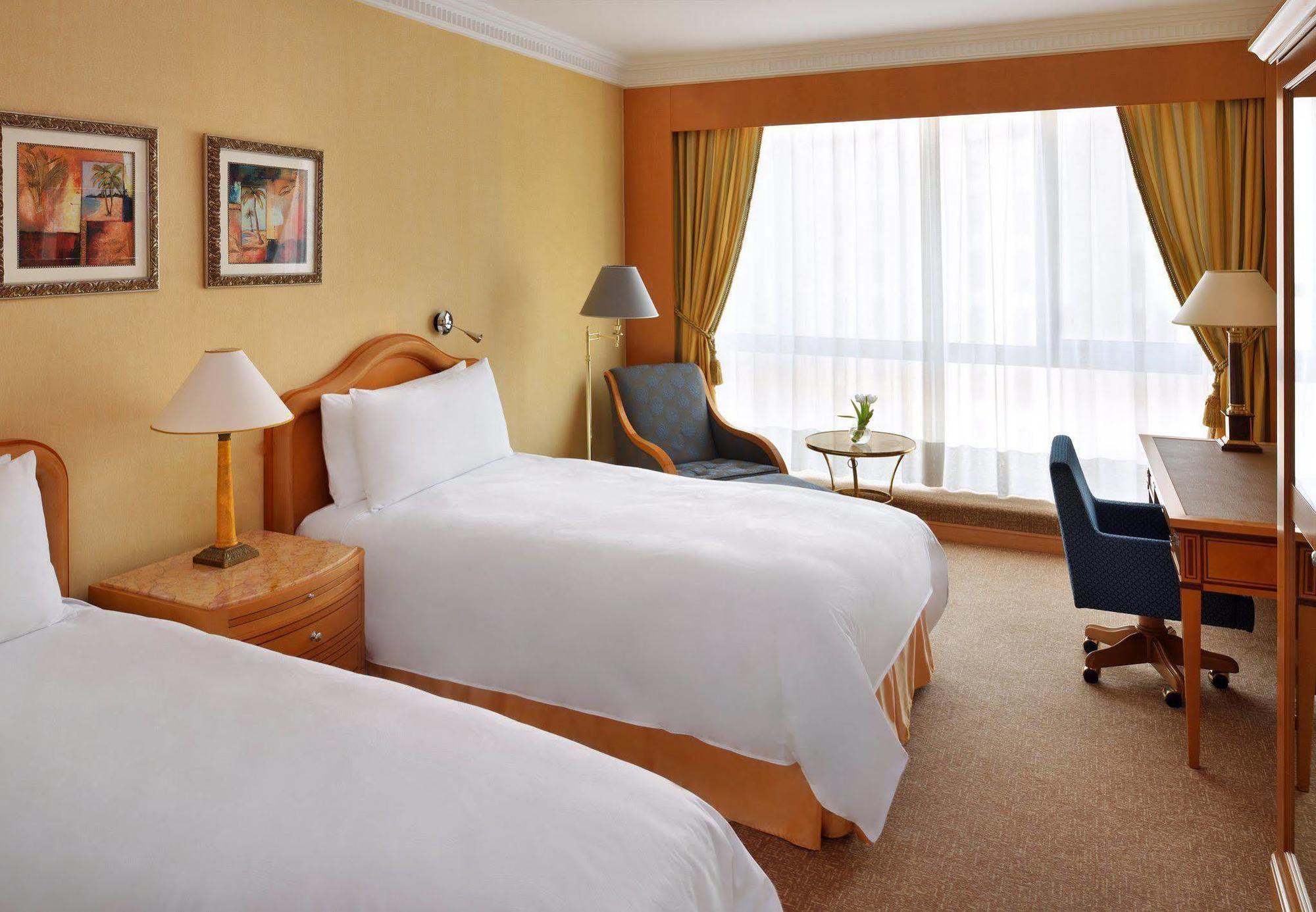 Jw Marriott Hotel Kuwait Koeweit Buitenkant foto